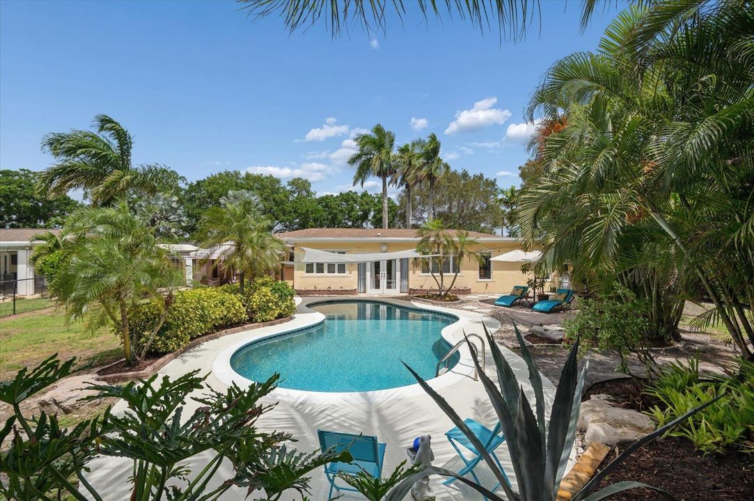 31-Reading-5900 SW 18th St-31