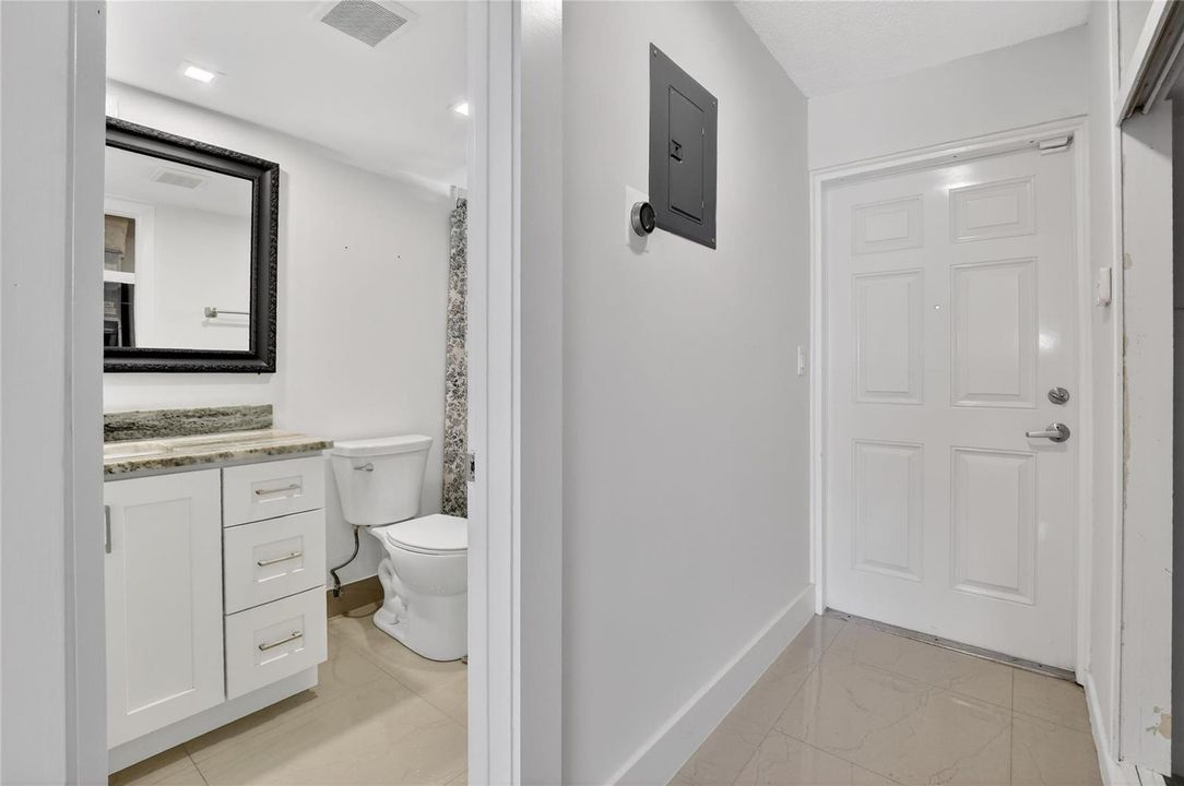 Entrance/Bathroom
