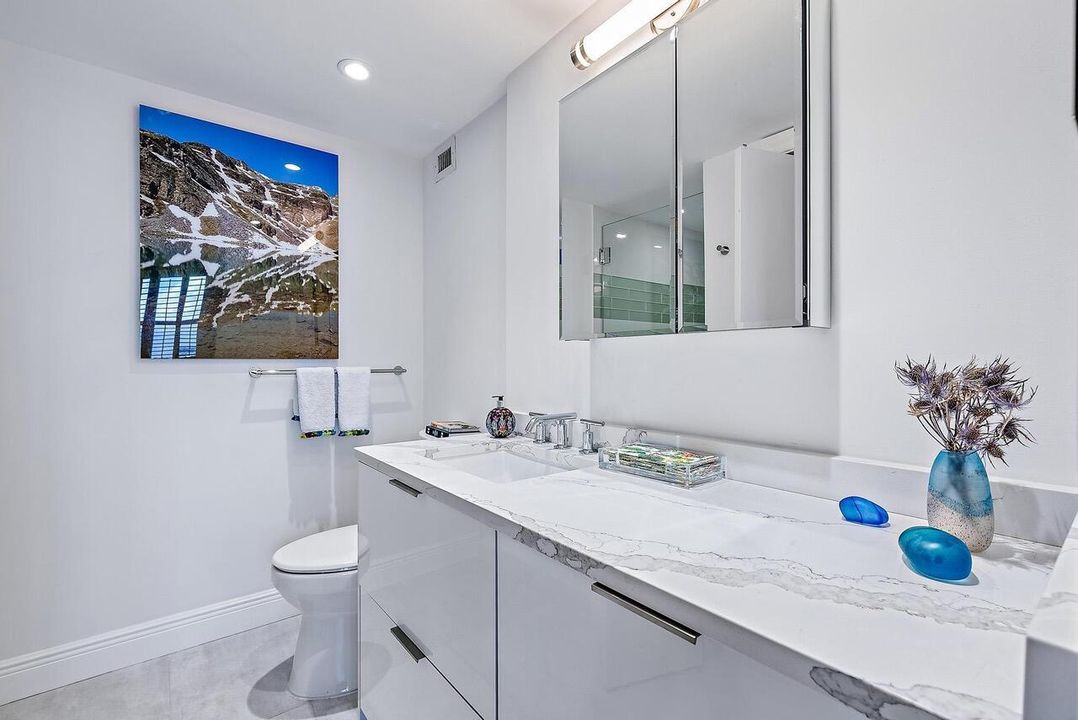 1701 S Flagler Dr Unit 1605 -17