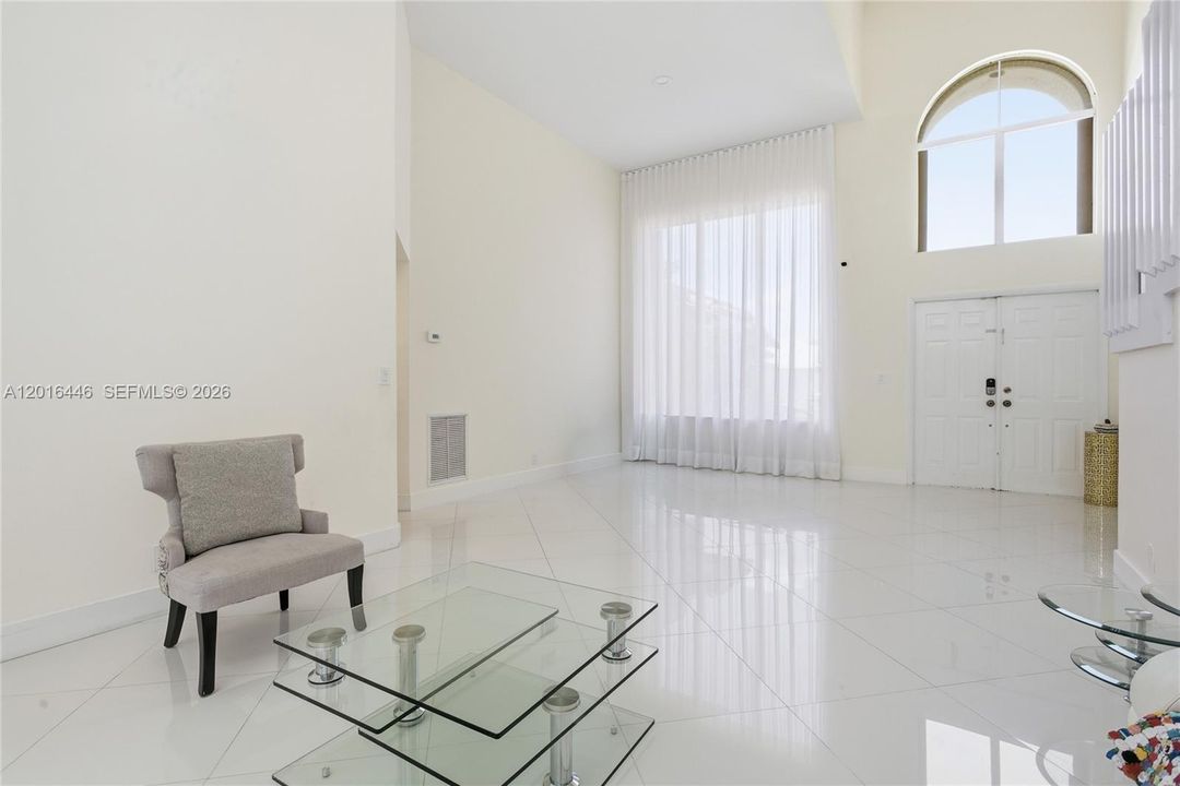 На продажу: $975,000 (4 спален, 3 ванн, 2322 Квадратных фут)