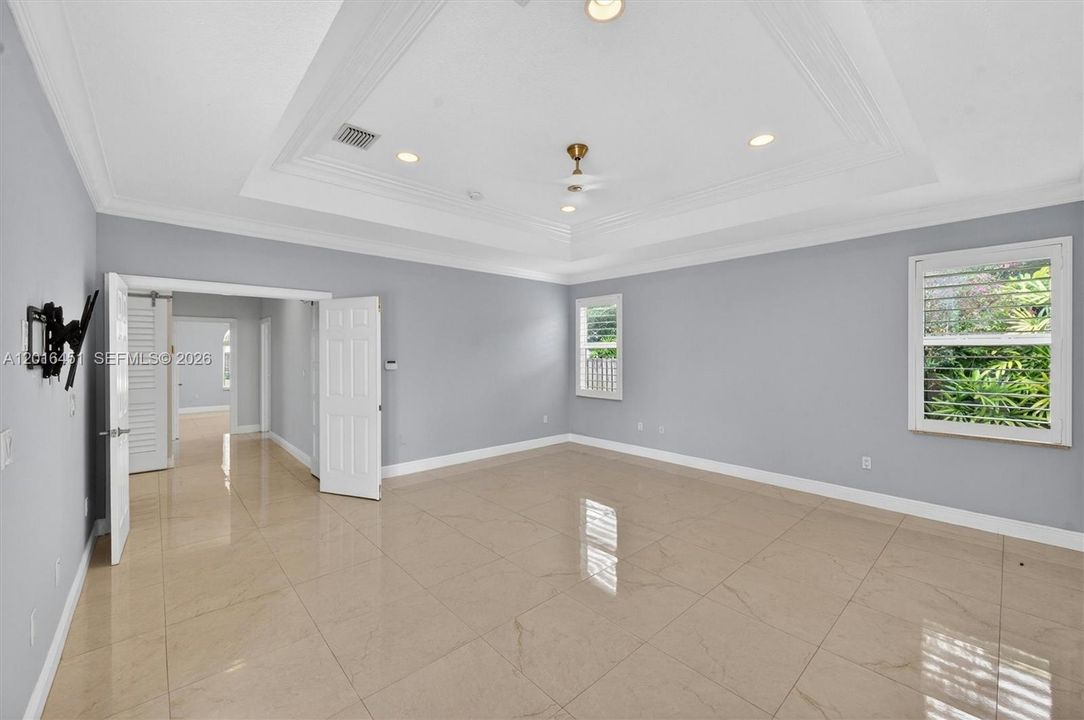 Active With Contract: $1,899,000 (5 beds, 4 baths, 3563 Square Feet)