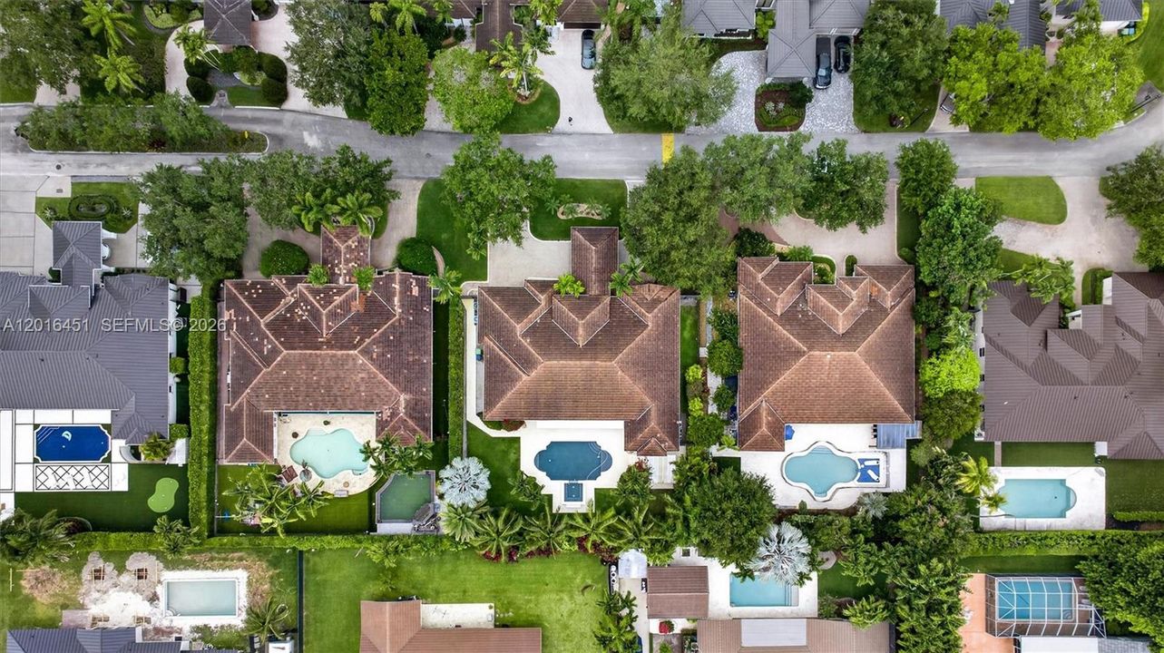 Active With Contract: $1,899,000 (5 beds, 4 baths, 3563 Square Feet)