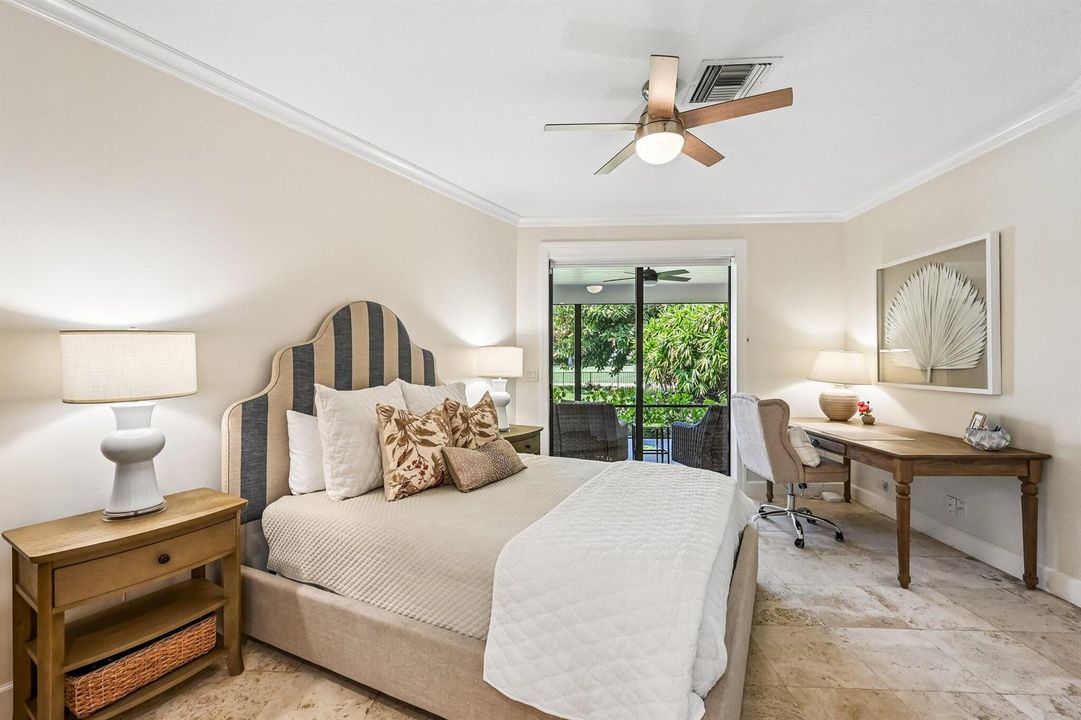 guest room down