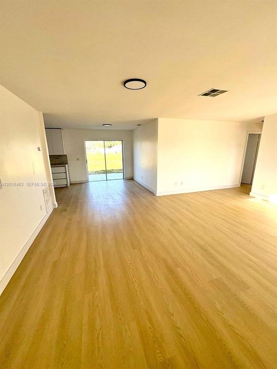 En Renta: $3,000 (3 camas, 2 baños, 1510 Pies cuadrados)