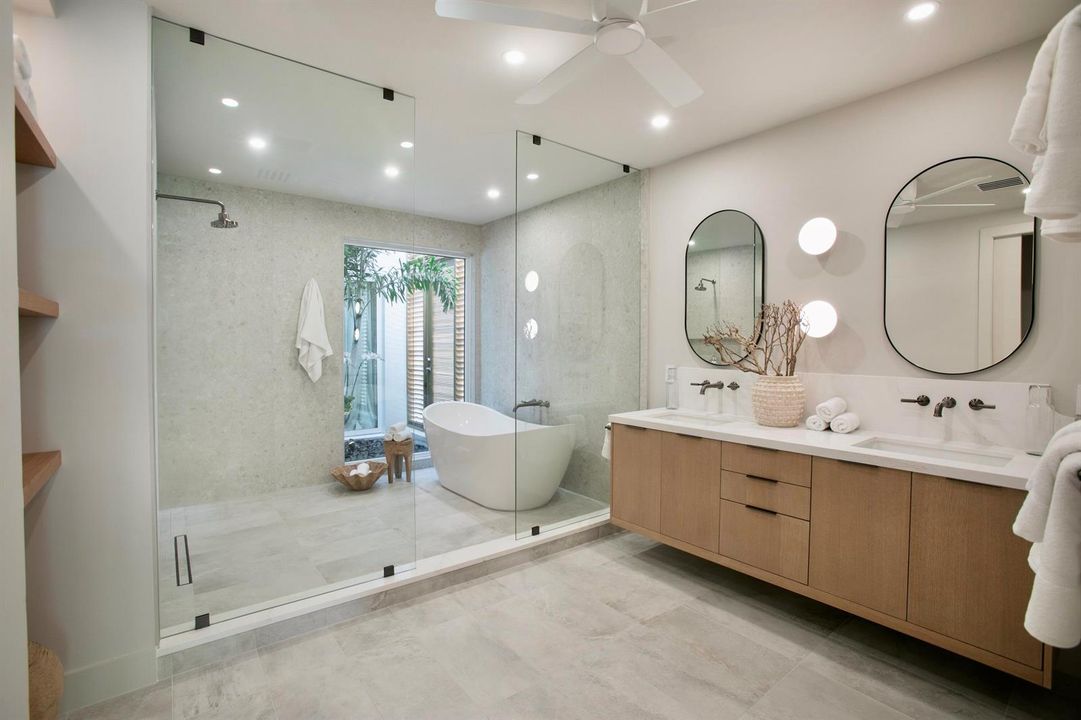 PRIMARY BATH WITH WET AREA