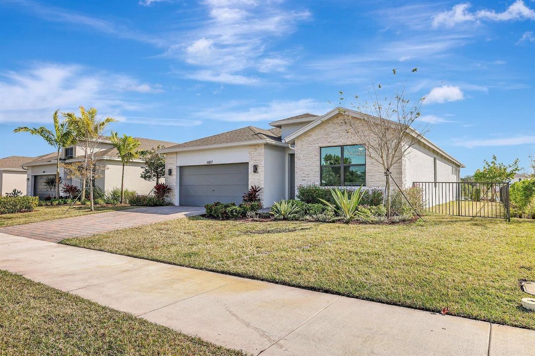 3-web-or-mls-632A9154