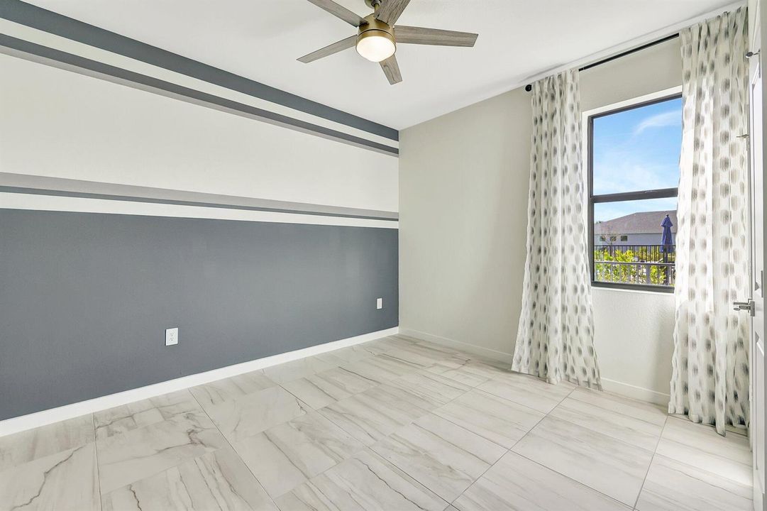 25-web-or-mls-632A9273