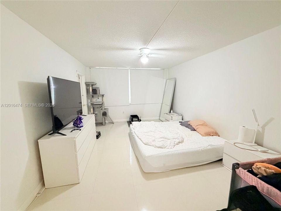 En Venta: $187,000 (1 camas, 1 baños, 1036 Pies cuadrados)
