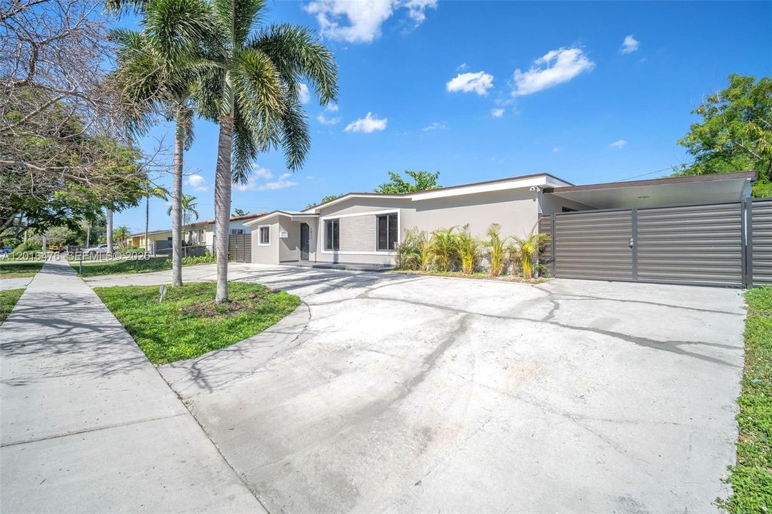 For Rent: $4,500 (3 beds, 2 baths, 1557 Square Feet)