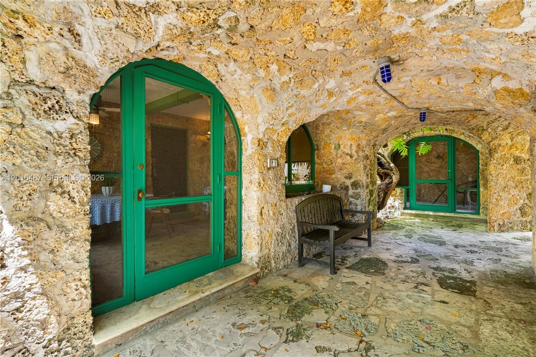 For Sale: $3,500,000 (5 beds, 5 baths, 483 Square Feet)