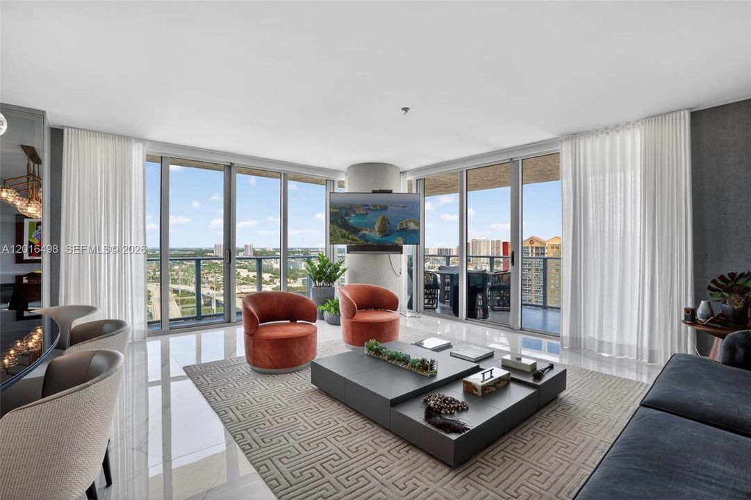 For Sale: $1,590,000 (3 beds, 3 baths, 1892 Square Feet)