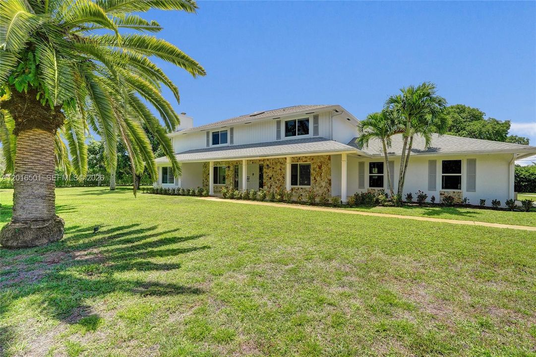 For Rent: $7,750 (3 beds, 3 baths, 3035 Square Feet)