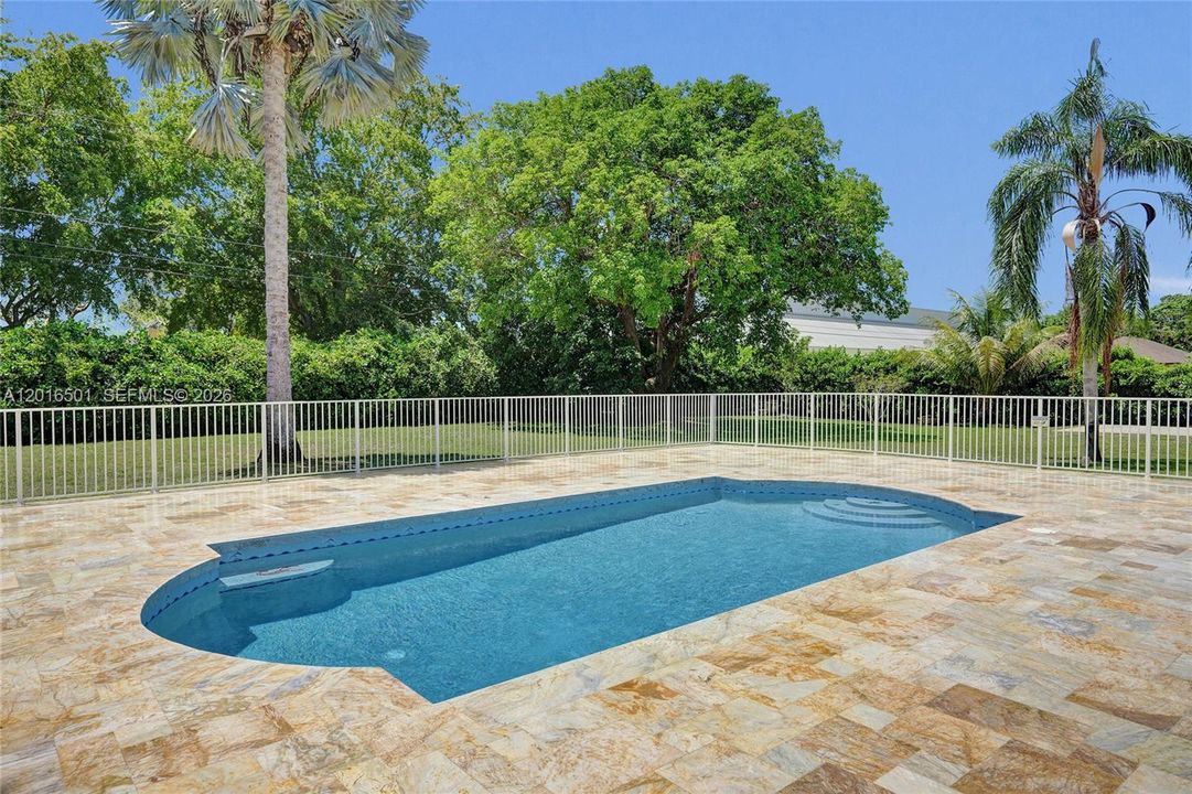 For Rent: $7,750 (3 beds, 3 baths, 3035 Square Feet)
