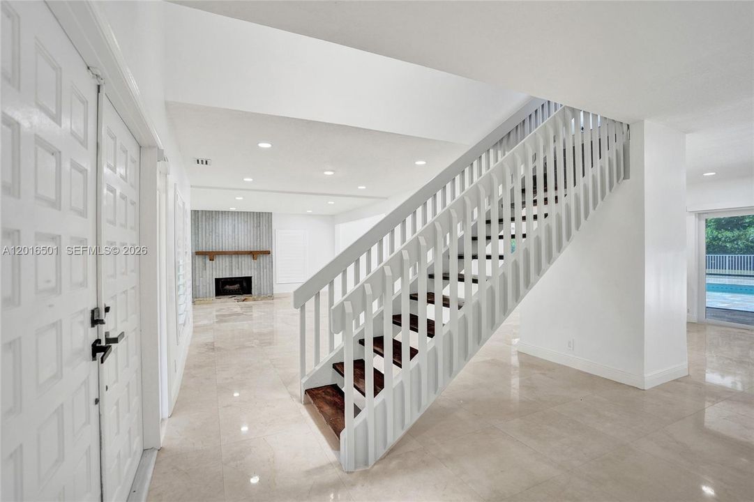 For Rent: $7,750 (3 beds, 3 baths, 3035 Square Feet)