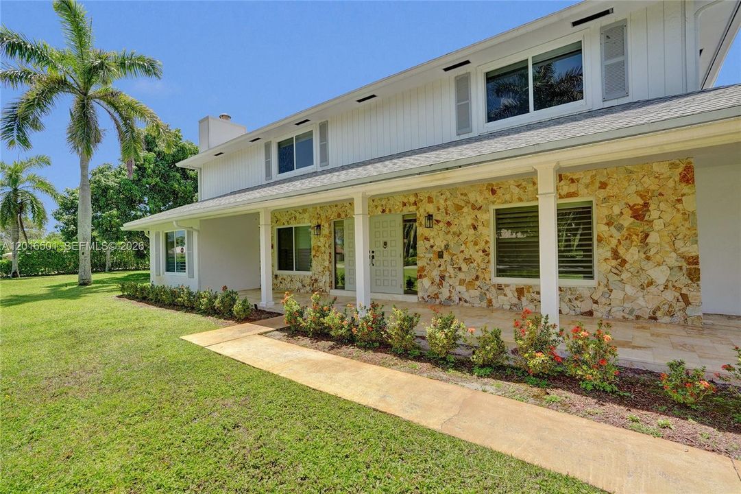 For Rent: $7,750 (3 beds, 3 baths, 3035 Square Feet)