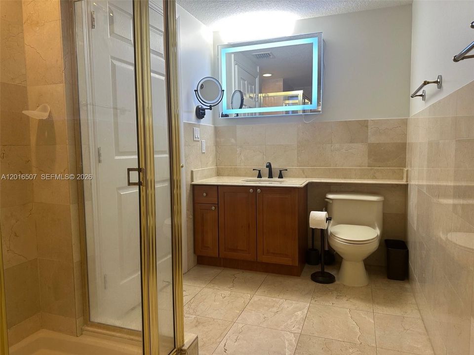En Venta: $515,000 (2 camas, 2 baños, 1176 Pies cuadrados)