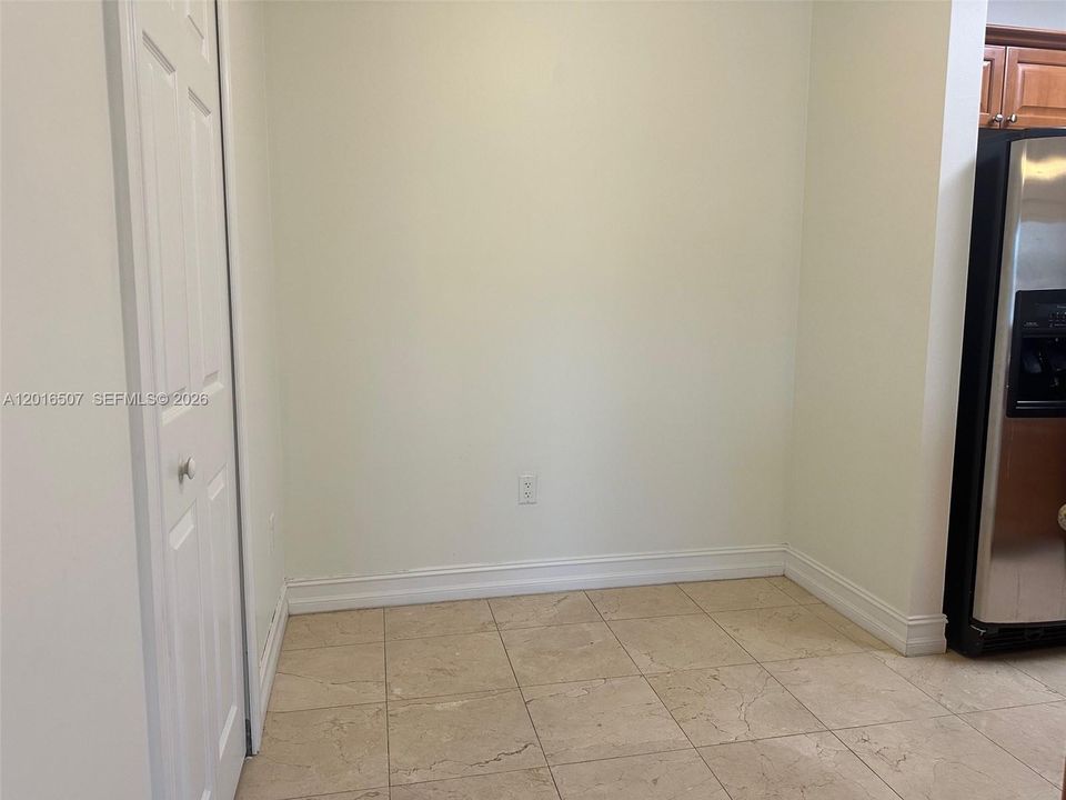 Breakfast area in kitchen