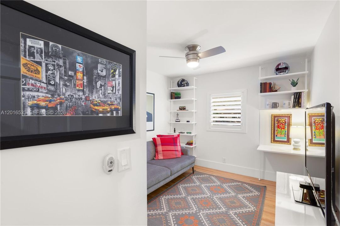 В аренду: $14,998 (3 спален, 2 ванн, 2127 Квадратных фут)