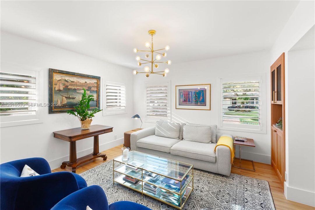 В аренду: $14,998 (3 спален, 2 ванн, 2127 Квадратных фут)