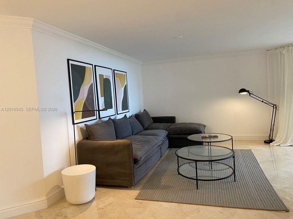For Rent: $5,200 (2 beds, 2 baths, 1460 Square Feet)