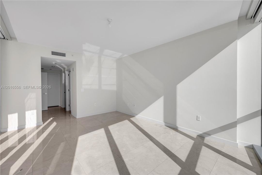 For Rent: $16,900 (4 beds, 4 baths, 2485 Square Feet)