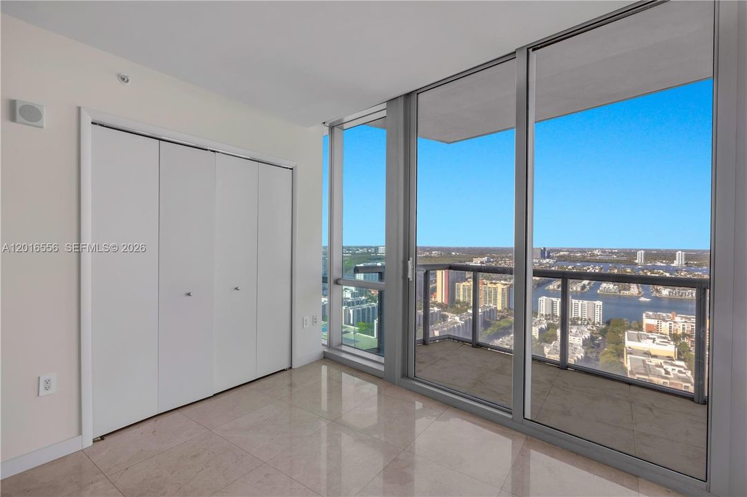 For Rent: $16,900 (4 beds, 4 baths, 2485 Square Feet)