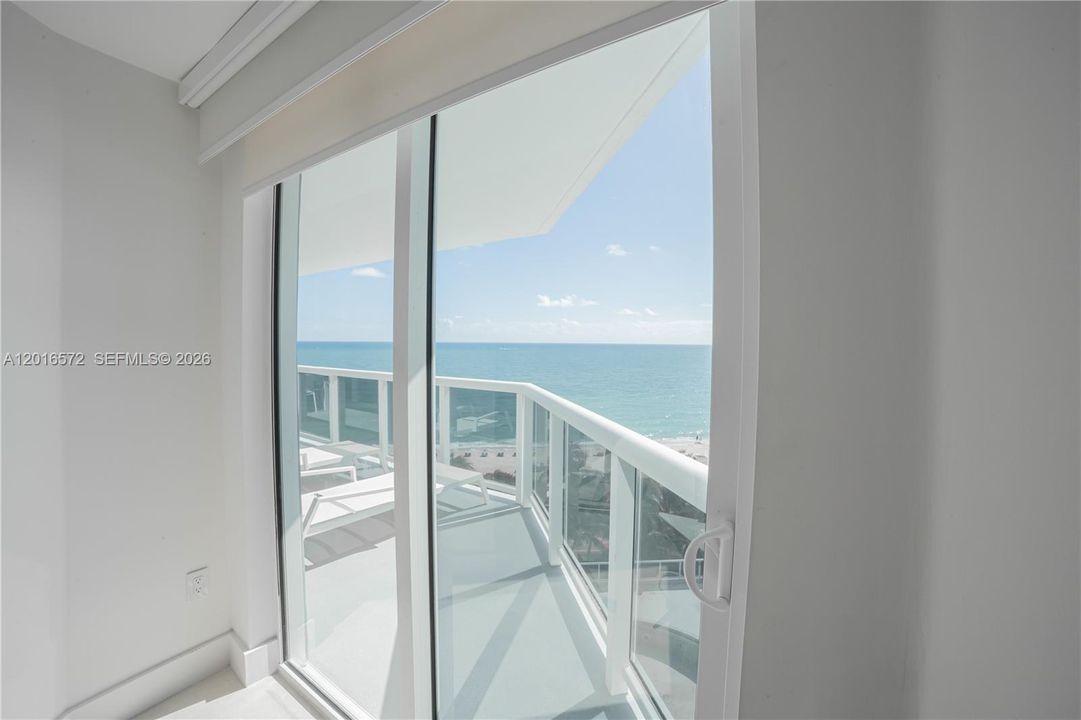 For Sale: $1,450,741 (2 beds, 2 baths, 1400 Square Feet)