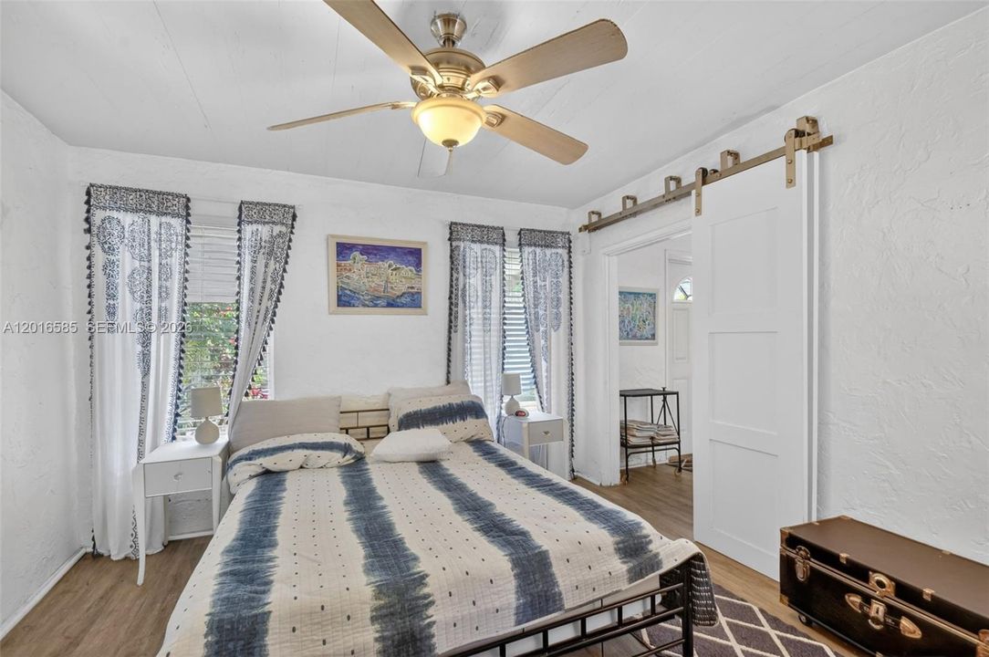 For Sale: $649,999 (4 beds, 3 baths, 1792 Square Feet)