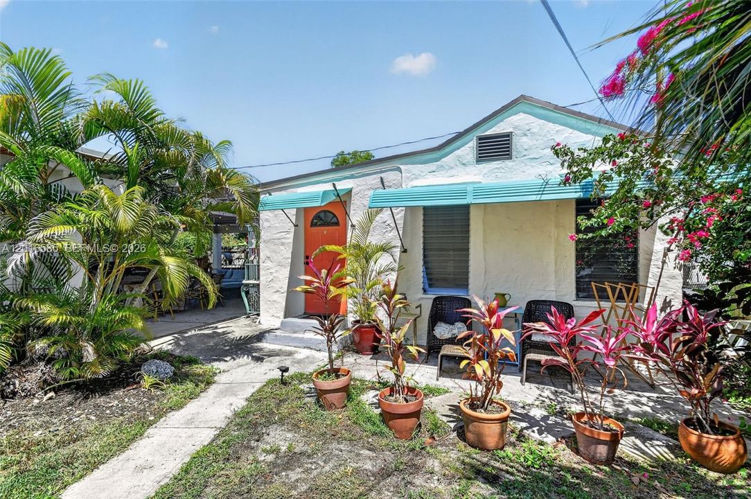 For Sale: $649,999 (4 beds, 3 baths, 1792 Square Feet)