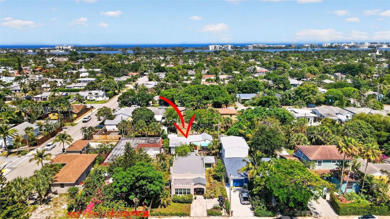 For Sale: $649,999 (4 beds, 3 baths, 1792 Square Feet)