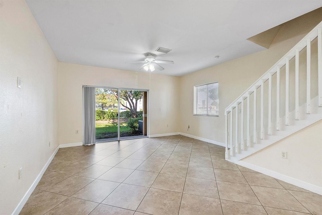 5910 Riverside Ave_021