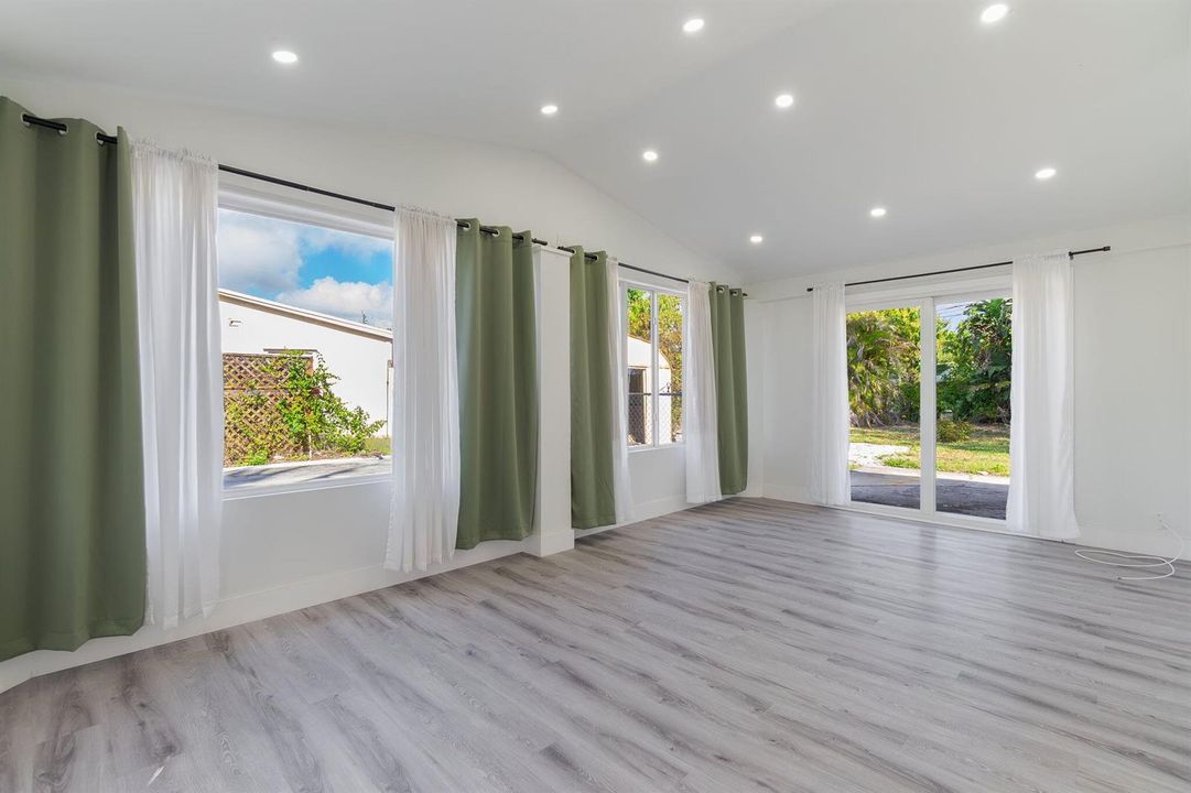 5-web-or-mls-DSC01540