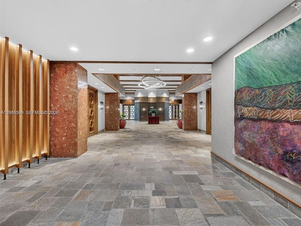 Active With Contract: $4,600 (2 beds, 2 baths, 1811 Square Feet)