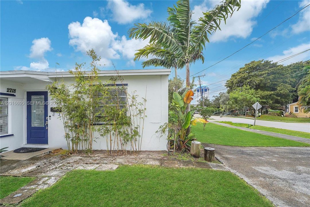 Activo con contrato: $640,000 (3 camas, 1 baños, 1088 Pies cuadrados)