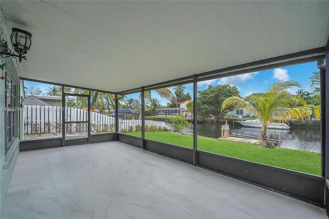 Activo con contrato: $640,000 (3 camas, 1 baños, 1088 Pies cuadrados)