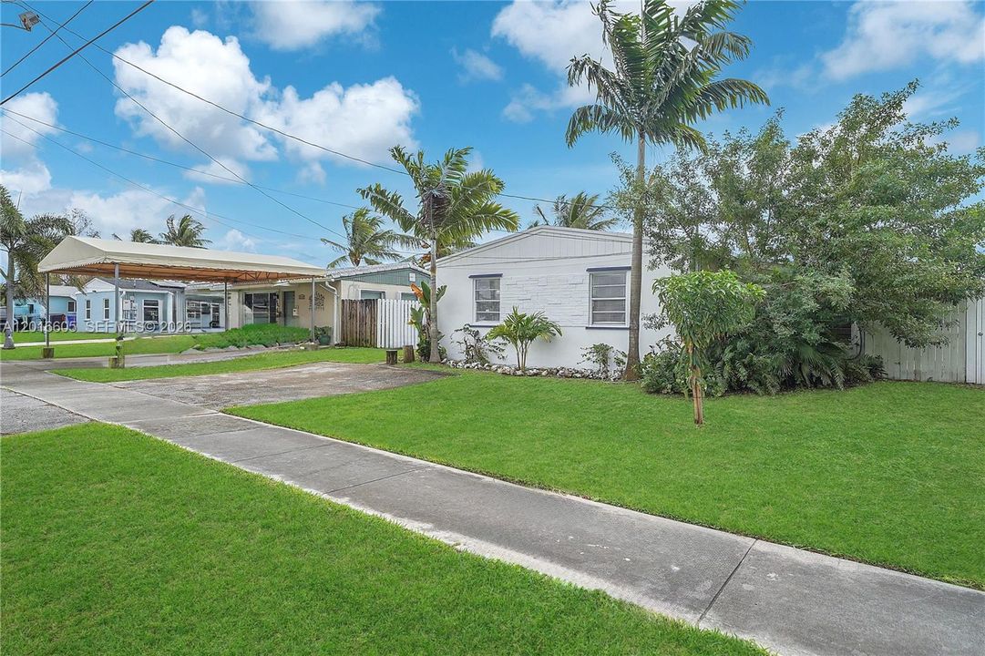Activo con contrato: $640,000 (3 camas, 1 baños, 1088 Pies cuadrados)