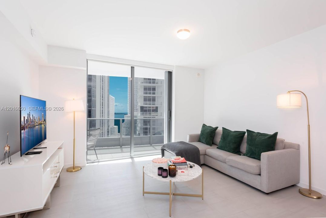 En Venta: $855,000 (1 camas, 1 baños, 829 Pies cuadrados)