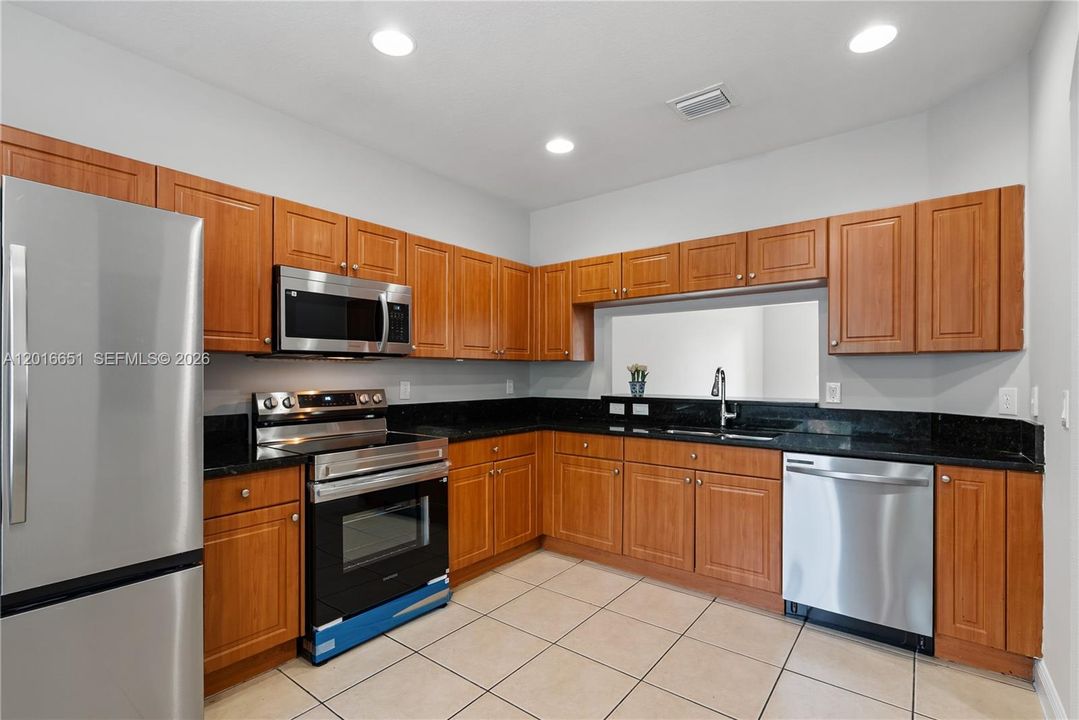 En Venta: $349,900 (3 camas, 2 baños, 1306 Pies cuadrados)