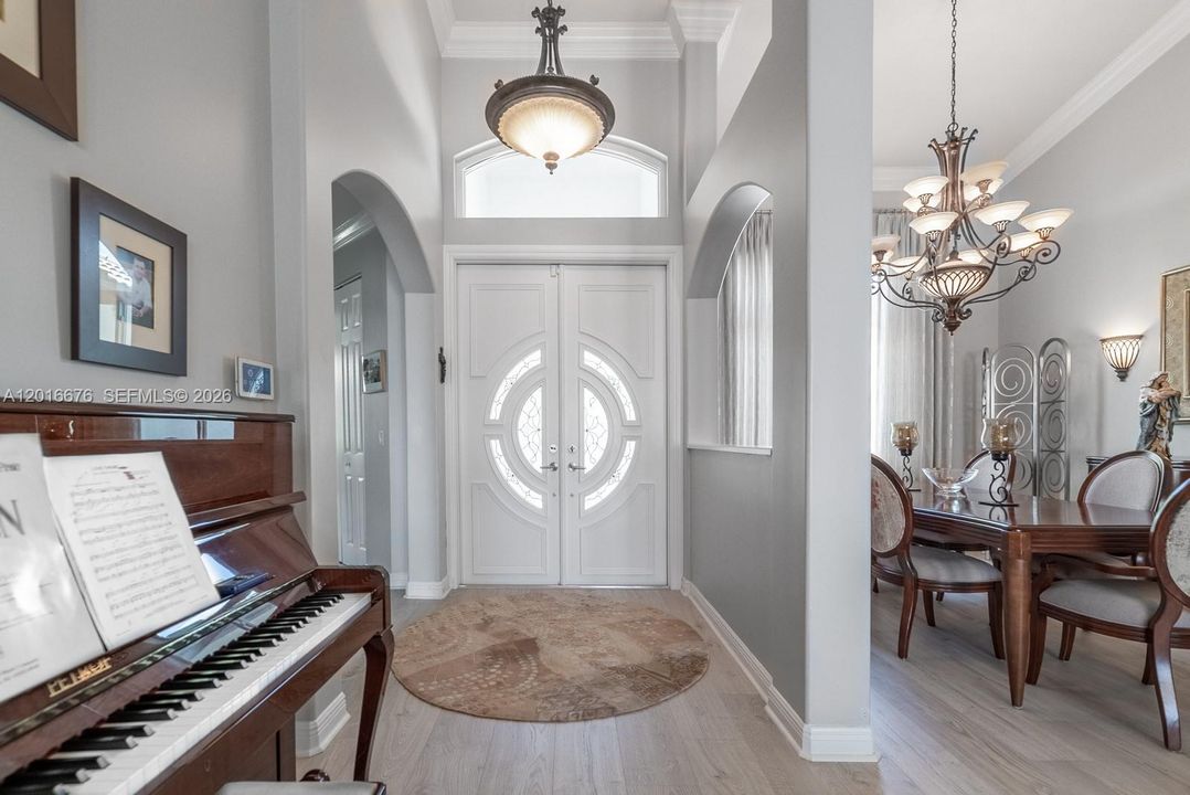 Active With Contract: $1,375,000 (5 beds, 3 baths, 3012 Square Feet)