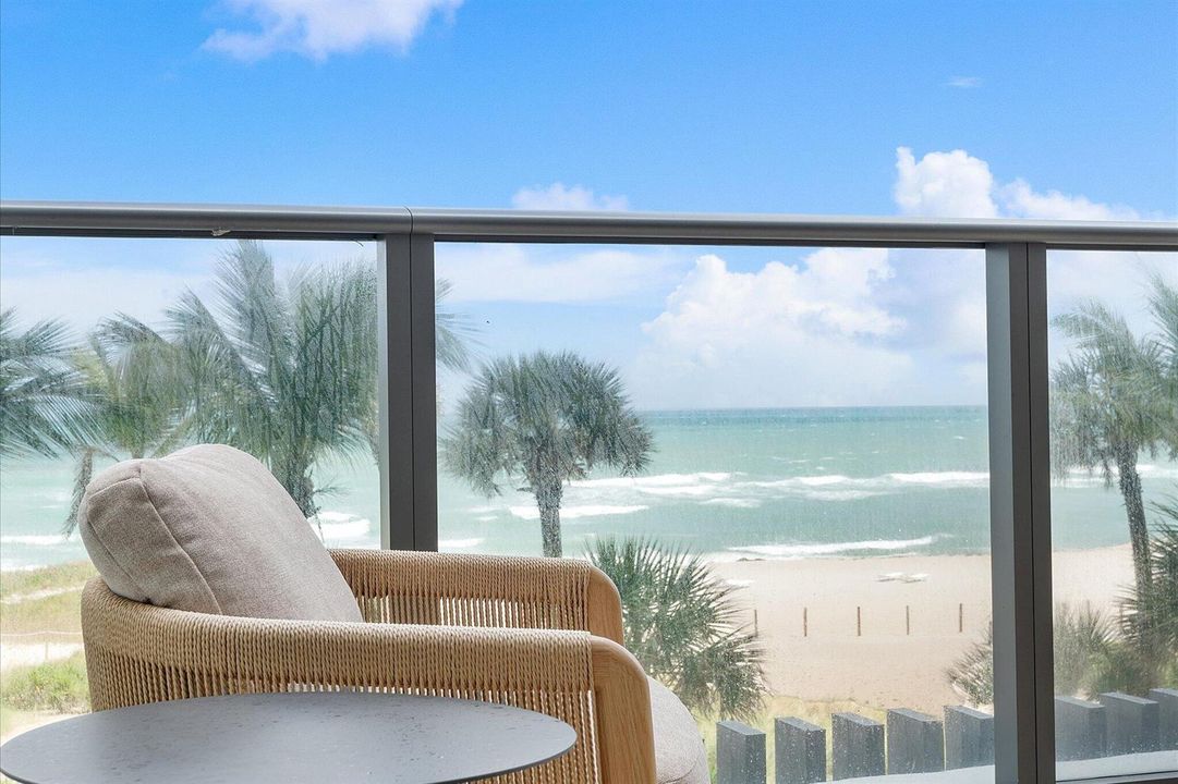 WIDE 35-1116 N Ocean Blvd #304_029