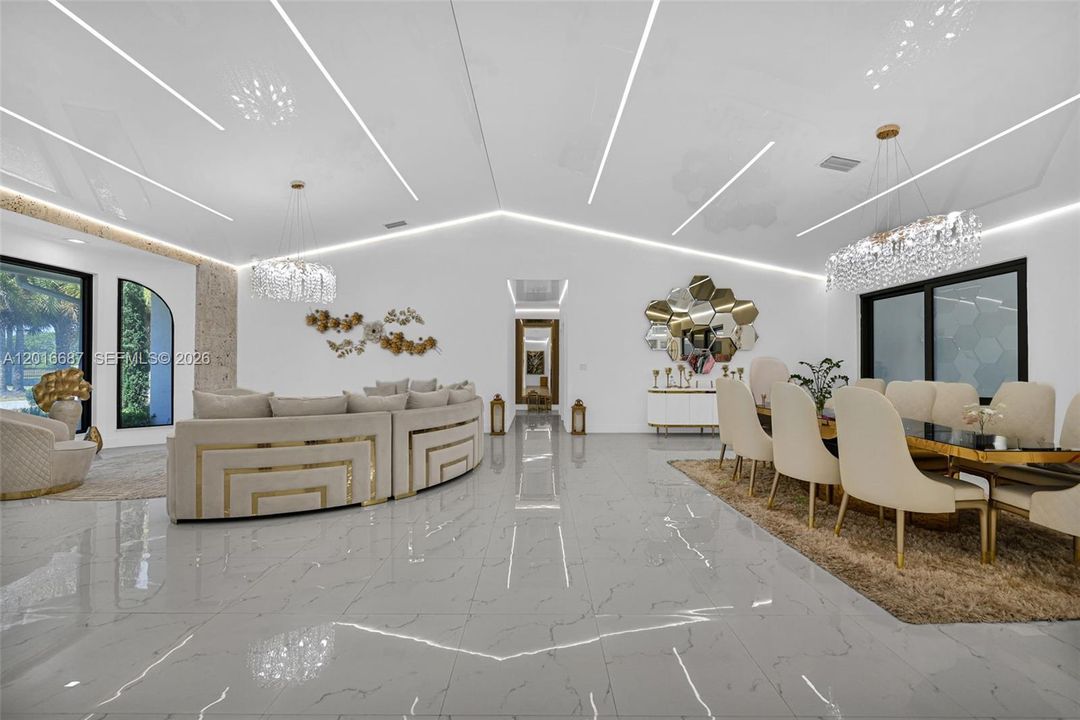 На продажу: $2,799,999 (5 спален, 2 ванн, 4396 Квадратных фут)