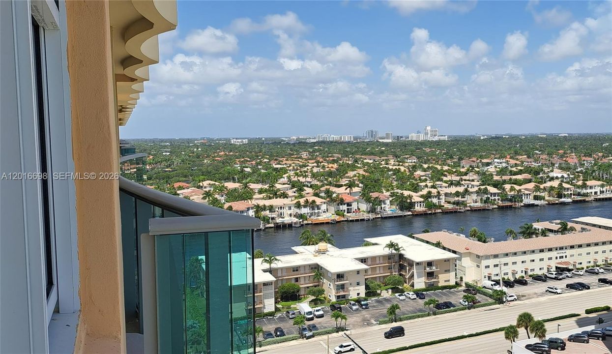 En Venta: $285,000 (0 camas, 1 baños, 590 Pies cuadrados)