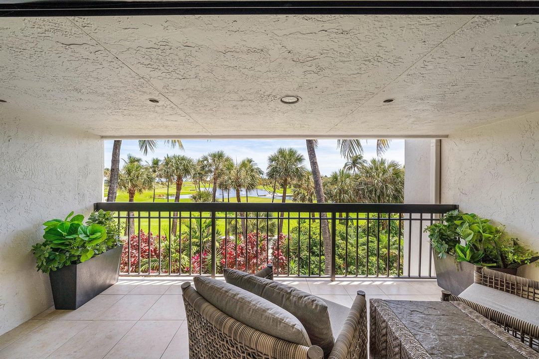 039-2335SouthOceanBoulevard-13-PalmBeach