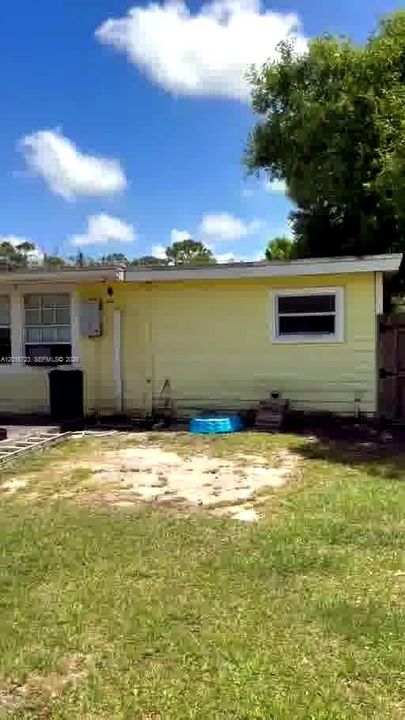 For Sale: $219,900 (3 beds, 2 baths, 1812 Square Feet)