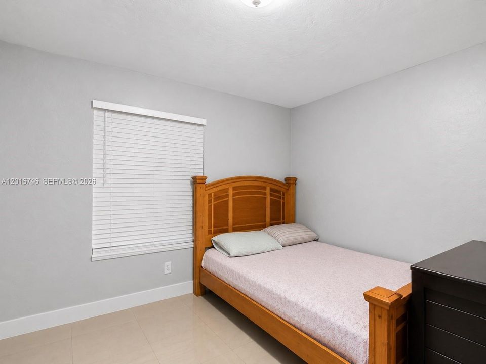 En Venta: $450,000 (3 camas, 1 baños, 0 Pies cuadrados)