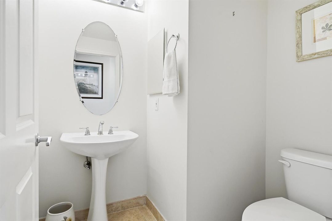 131-OCEAN-GRANDE-BLVD-APT-703-33477-041