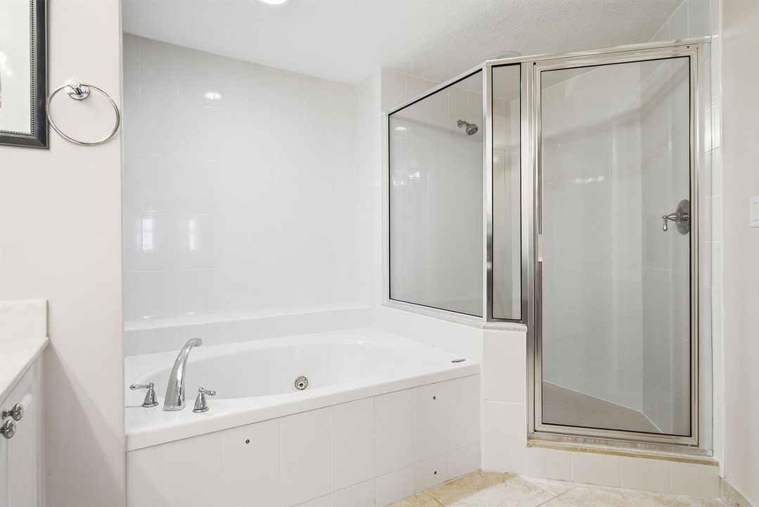 131-OCEAN-GRANDE-BLVD-APT-703-33477-030