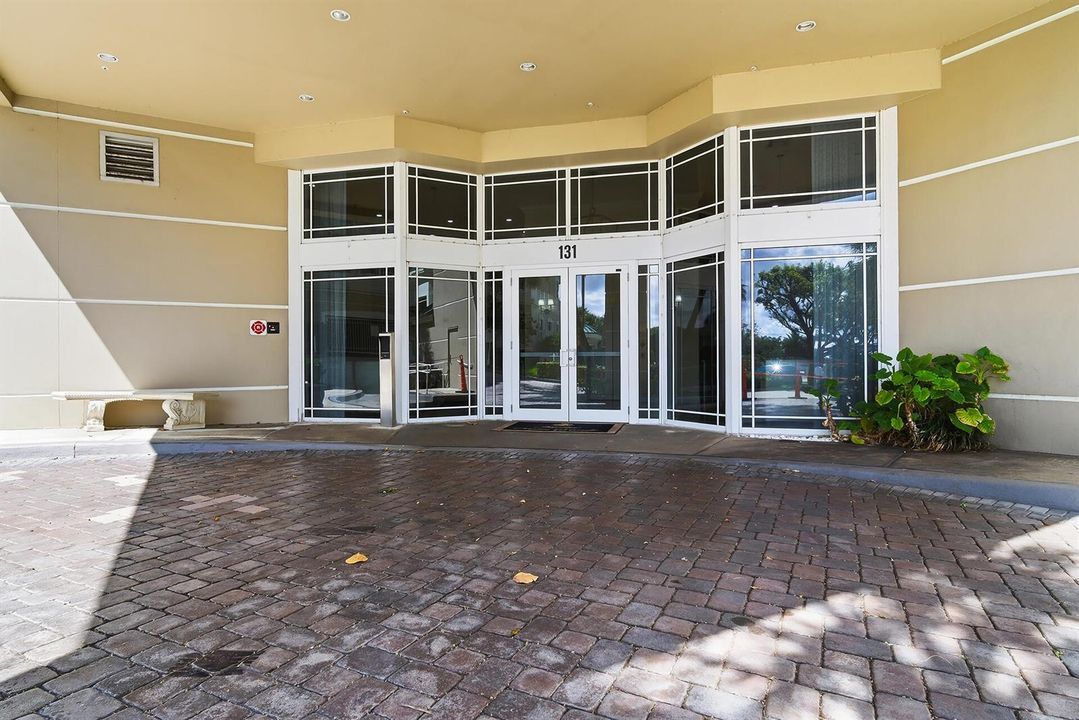 131-OCEAN-GRANDE-BLVD-APT-703-33477-069