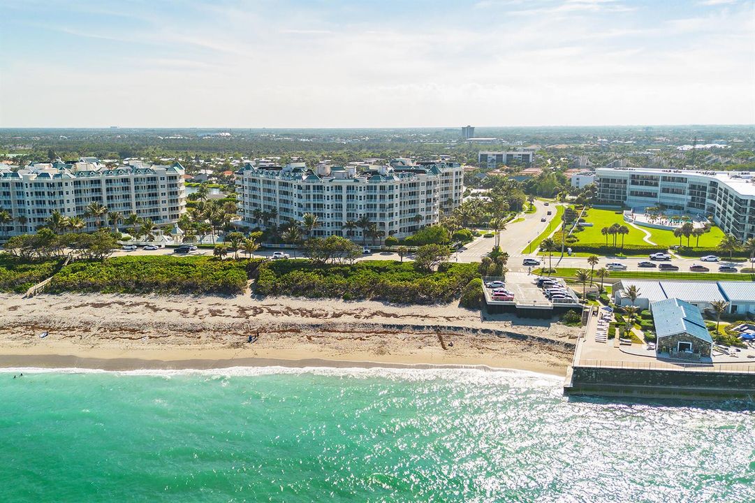131-OCEAN-GRANDE-BLVD-APT-703-33477-090