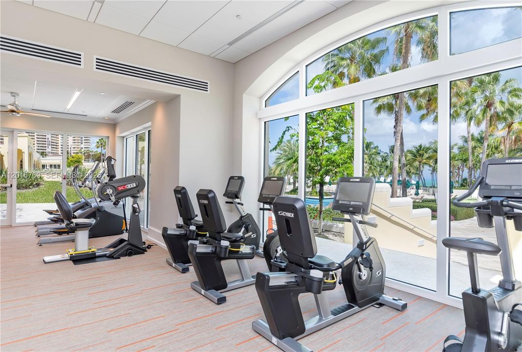 For Sale: $2,900,000 (3 beds, 3 baths, 2470 Square Feet)